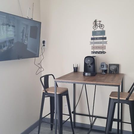 Chambre Avec Piscine Partagee Marcorignan Екстериор снимка